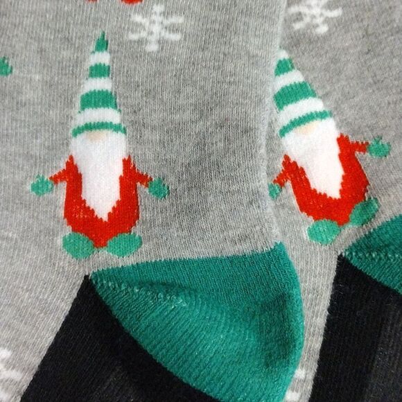 Hot Topic Dinosaurs and Muk Luks Gnomes Fleece Socks Bundle NEW - Picture 13 of 15